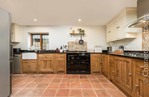 Moreton-in-Marsh Cabaña | Eastnor