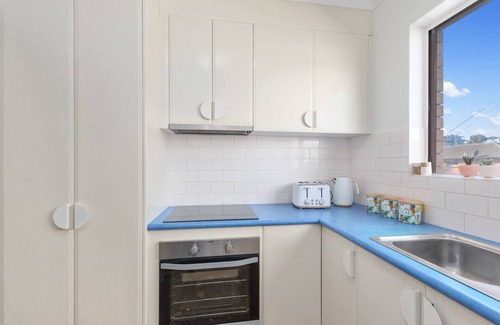 Wollongong CBD Apartamento | Eastons Escape Light filled and Centrally Located