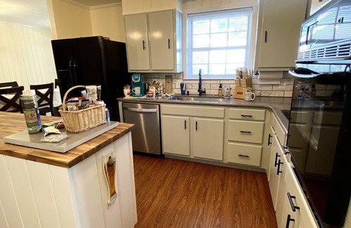 Nashville Casa | Easy access~3BR/ 3 baths FAST Access to downtown minutes from Nashville airport