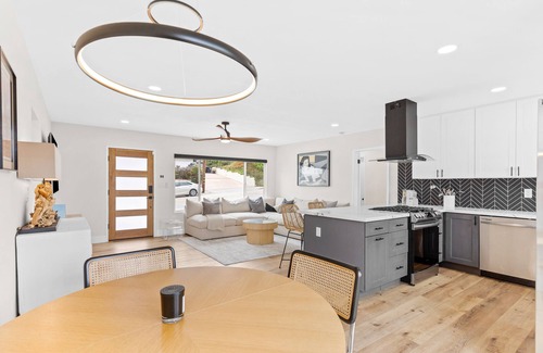 Bay Park Casa | Easy Access to Everywhere in SD!! Ocean View. Weekly and Monthly Discounts