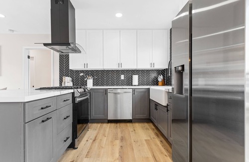 Bay Park Casa | Easy Access to Everywhere in SD!! Ocean View. Weekly and Monthly Discounts