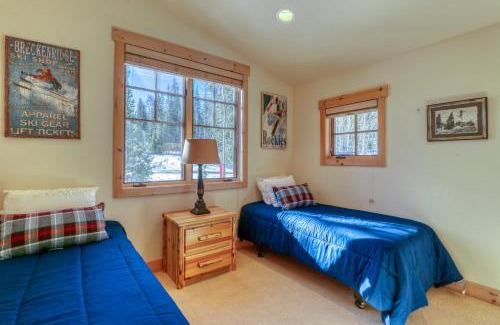 Three Peaks Casa | Easy Bend Elegance