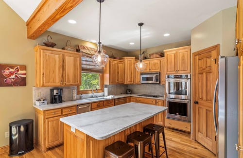 Marion Casa | Easy Lakefront Path to Private Dock & Lake. Plenty of room for the whole family.