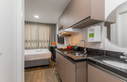 Alto da Gloria Apartamento | Easy Life Campos Salles by Xtay