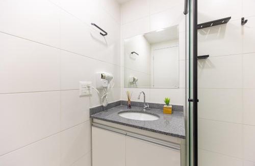 Santo Amaro Apartamento | Easy Star - Lindo studio C/varanda no Alto da Boa Vista - MY01I