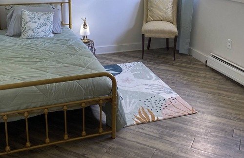 Caroline Casa | Easy Street Inn: a family-friendly home with beautiful views