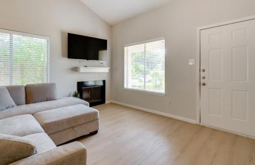 Bryan Casa | Easy Tailgate Access! Home 3 Mi to College Station