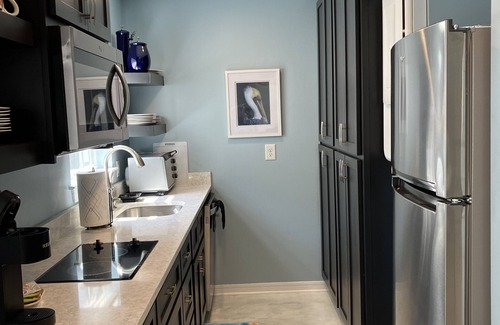 Biloxi Cabaña | Easy walk to downtown restaurants and half a mile to the beach!