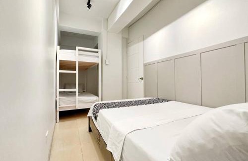 Manoc-Manoc Apartamento | Easy White Beach Access, with Kitchen, Dining and Living Room, Perfect for Groups and Family