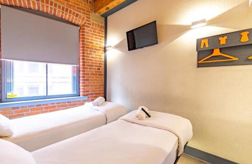 Northern Quarter Hotel | easyHotel Manchester