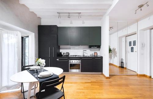 Magenta Apartamento | Easylife - Relax in intimo e silenzioso appartamento a due passi dal castello sforzesco