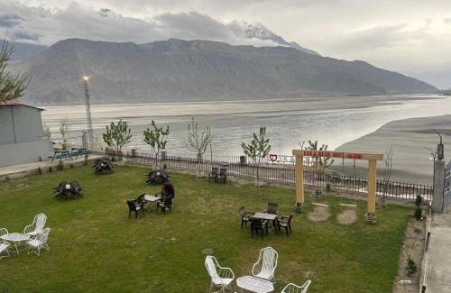 Skardu Hotel | Eat and Read Hotel