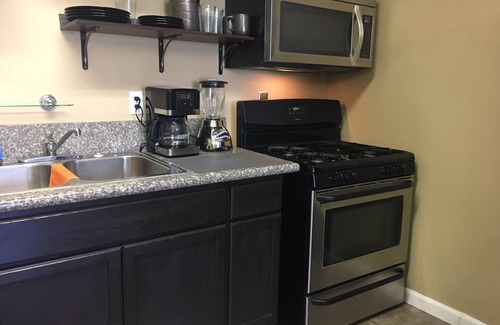 Jurupa Valley Apartamento | Eat - Sleep - Wander - Sleeps 4