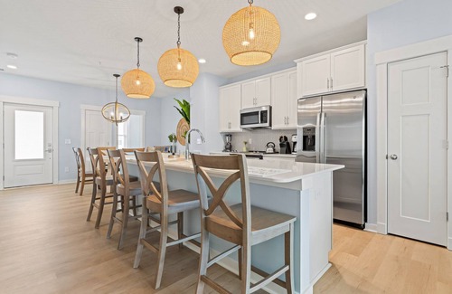 Bermuda Bay Casa | Ebb Tide 3 Bedroom at Cambridge Cove with Private Hot Tub!