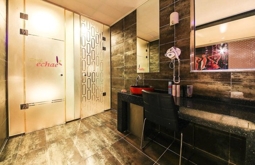 Yeon-dong Hotel | Echae Hotel