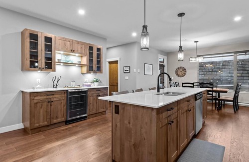 Sun Peaks Casa | Echo Landing #42 by Bear Country