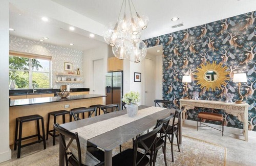 Fort Worth Casa | Eclectic 3-Story Townhouse - Central Location!