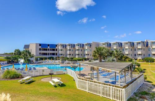 Morehead City Apartamento | Eclectic Atlantic Beach Condo with Amenity Access!