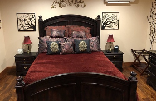 Salem Casa | Oregon 3D Art Private Guest Quarters