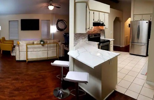 Candler Casa | Eclectic Ranch Style Home - Sleeps 12