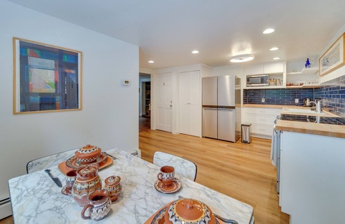 Staunton Casa | Eclectic Stone Cottage, Walk to Downtown Staunton!