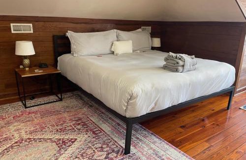 Westside Apartamento | Eclectic Third Floor Apartment