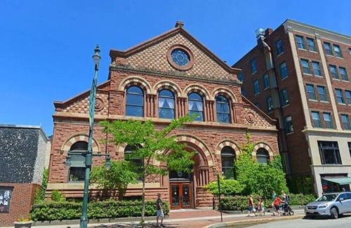 Munjoy Hill Apartamento | Eclectic & Unique 1 Bedroom Apt on Morning Street