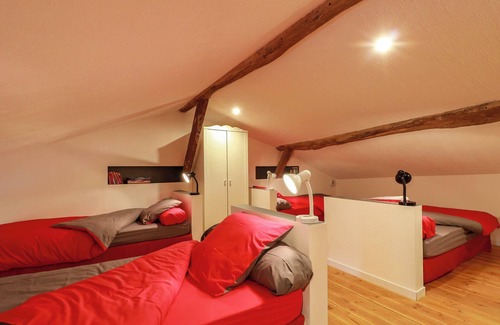 Canens Cabaña | Eco Gite with swimming pool : "Les Vallons" 8 people