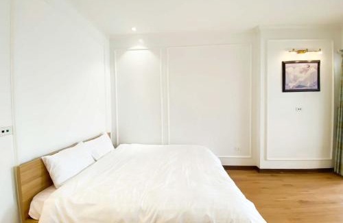 Hoan Kiem Hotel | Eco Hotel Tran Hung Dao - Old Quater