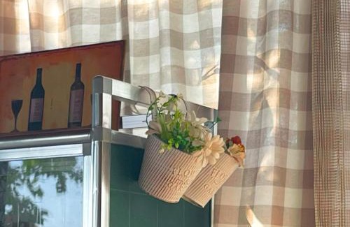 Avdira Casa | Eco House on the Prairie