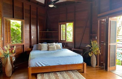 Isla Bastimentos Casa | ECO House with Sea View