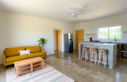 El Sargento Apartamento | Eco living 2 bd oasis with ocean view Casa Milpa