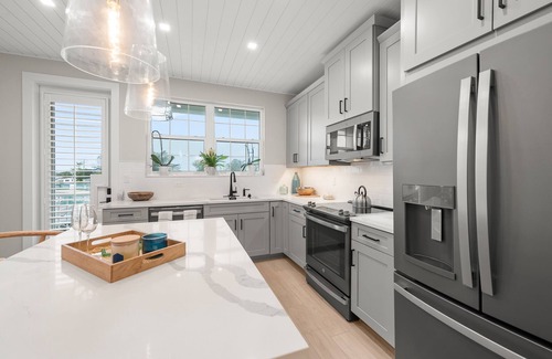 Cortez Casa | Canal Front home with Private Dock and Games - Shore to Escape at Hunter's Point