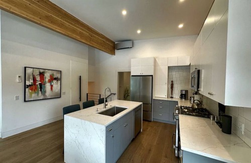 Rossland Casa | Eco-Luxury Mountain House at Red Mountain