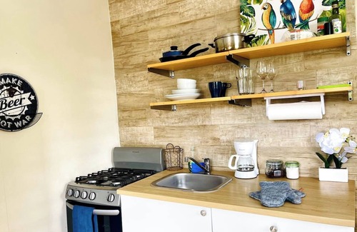 Ceiba Apartamento | Eco Mountain Retreat | Off-Grid Power & Water | Ceiba
