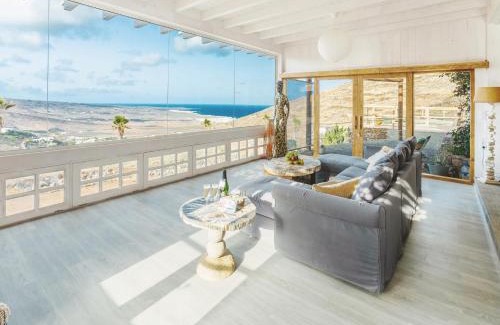 Haria Casa | Eco Vineyard Cottage - Fantastic Views - 5 mins drive to Arrieta beach