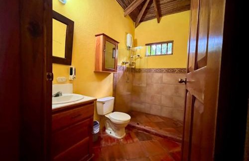 Portalon Cama Y Desayuno | Eco Zaru, Experience Authentic Costa Rican Jungle & Ocean Bliss