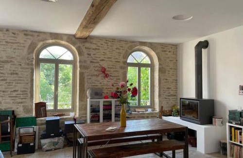 Fussey Casa | Ecole des hautes cotes