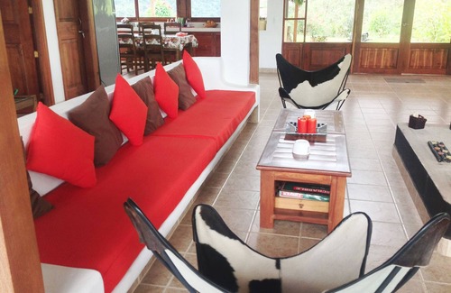 Nanegalito Casa | Ecollacta - Elegantes casas en exclusiva propiedad ecológica