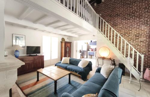 Ajaccio Casa | Ecological house with solar electricity