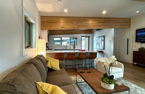 Rossland Apartamento | EcoLuxury Suite - 2 mins to Red Ski Resort Rossland BC