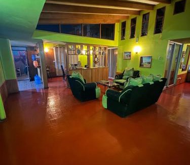 Arica Casa | Económicas Habitaciones Privadas Cerca de Playa