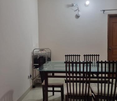 Dhaka Apartamento | Econ Stay in New Apartment, Jigatola, Dhanmondi, Dhaka, Bangladesh
