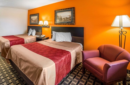 Fairpark Hotel | Econo Lodge Downtown