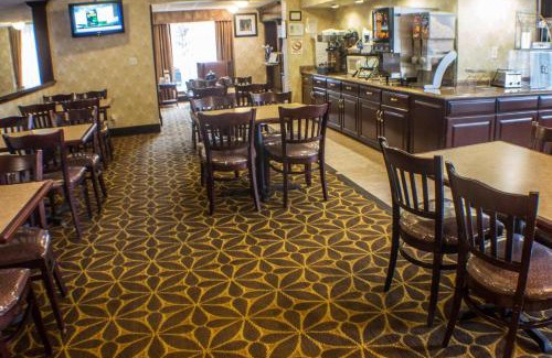 Erie Cabina | Econo Lodge Erie near Casino