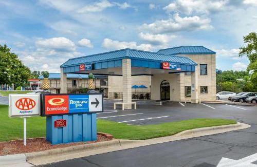 Cape Fear Cabina | Econo Lodge Fayetteville I-95