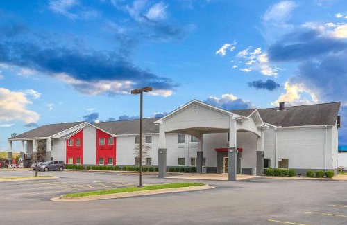 North Little Rock Hotel | Econo Lodge Inn & Suites Pritchard Road North Little Rock