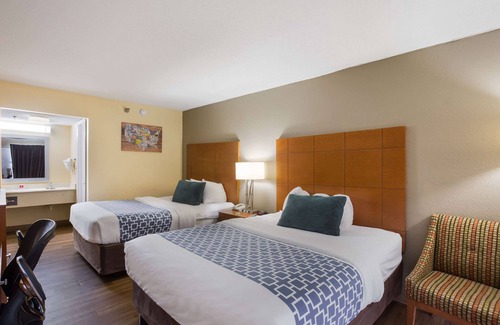 Hardeeville Hotel | Econo Lodge Inn & Suites Hardeeville I-95