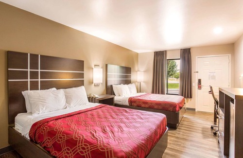 Murfreesboro Hotel | Econo Lodge Inn & Suites Murfreesboro Shopping District