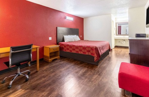 Ashley Oaks Hotel | Econo Lodge